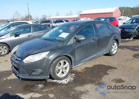 2013 Ford Focus Se z USA, uszkodzony, nr VIN 1FADP3F27DL305951